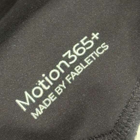 NWT Fabletics Anywhere Motion365+ High-Waisted 6'' Short in Black Size Medium - Picture 7 of 10